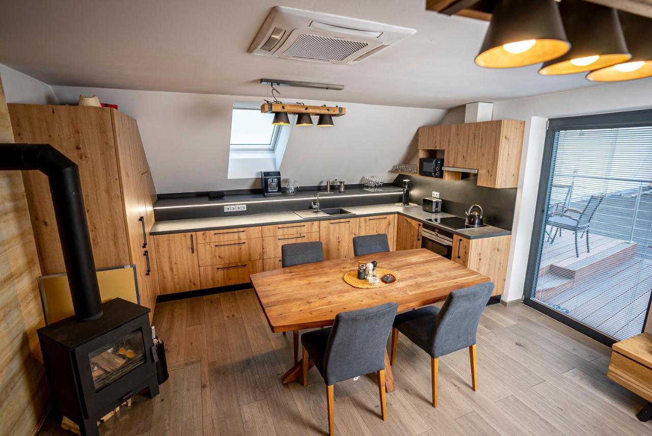 Apartmany V Podzamci Nachod Bagian luar foto