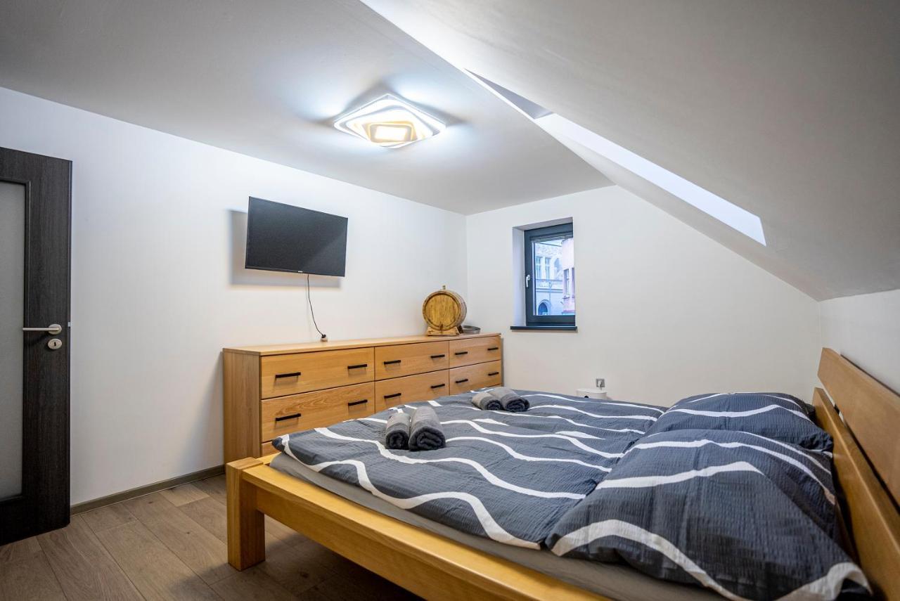 Apartmany V Podzamci Nachod Bagian luar foto