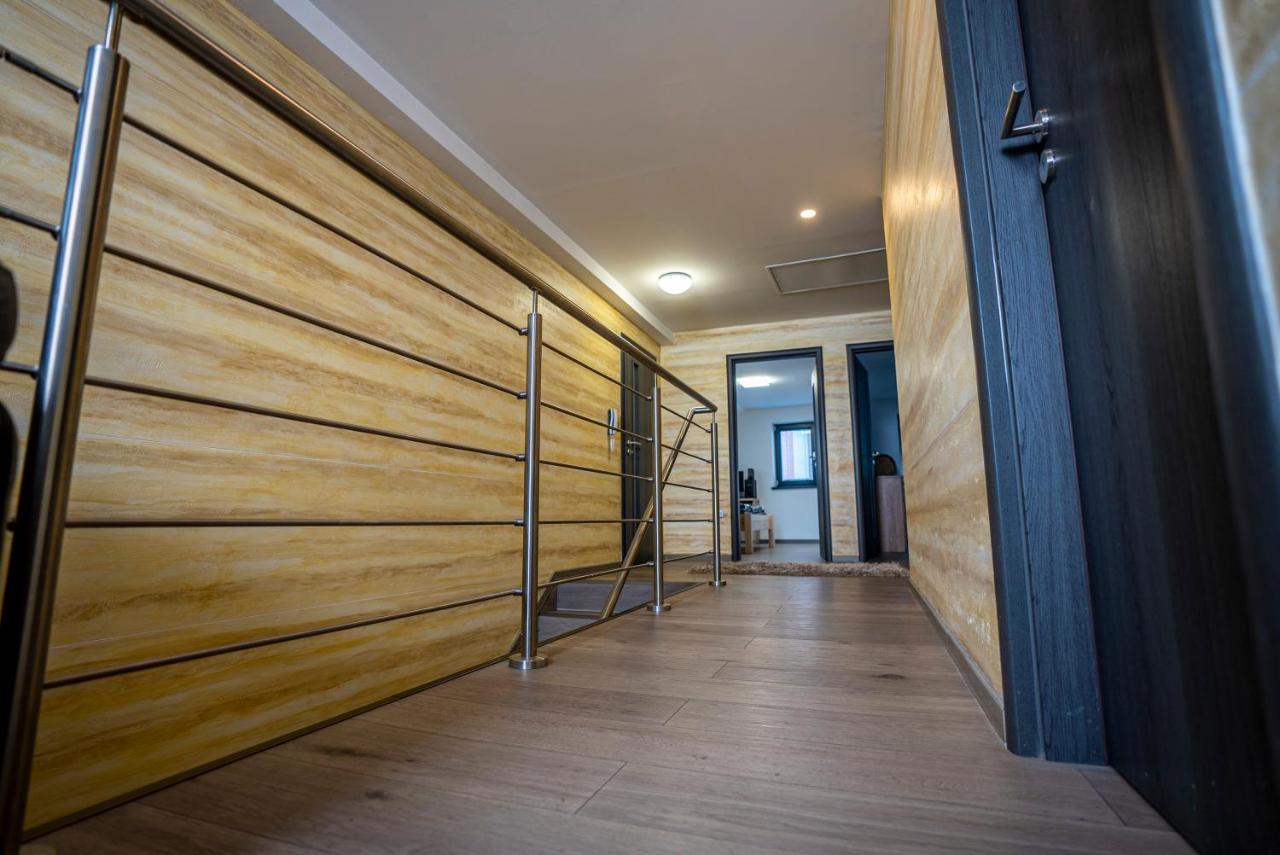Apartmany V Podzamci Nachod Bagian luar foto